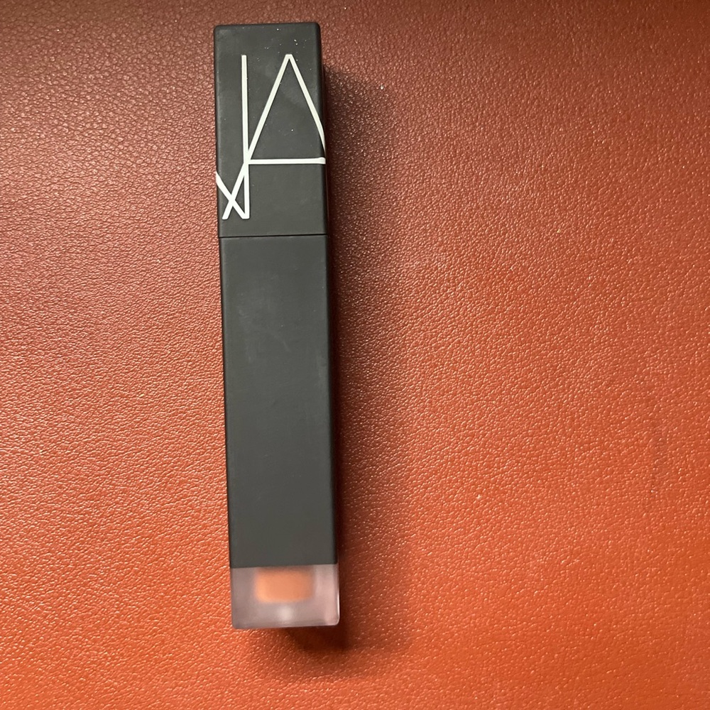 NARS Air Matte Ultra Lip Tint - Sex Kitten